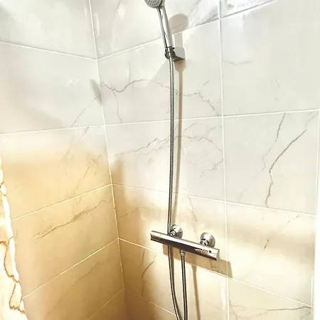 Apartamento La Loma Apartment *